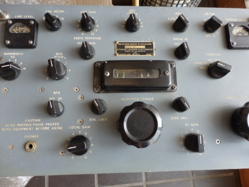コリンズ R-390A/URR