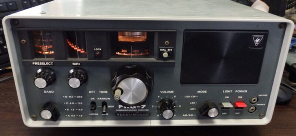 ヤエス FRG-7