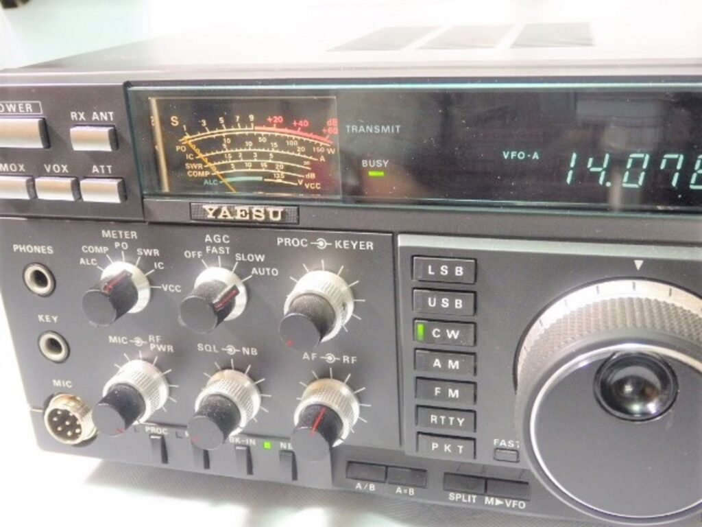 ヤエス FT-1011