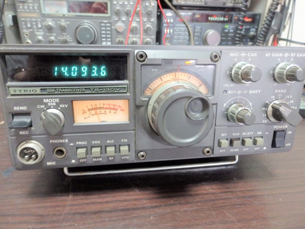 トリオ TS-130V