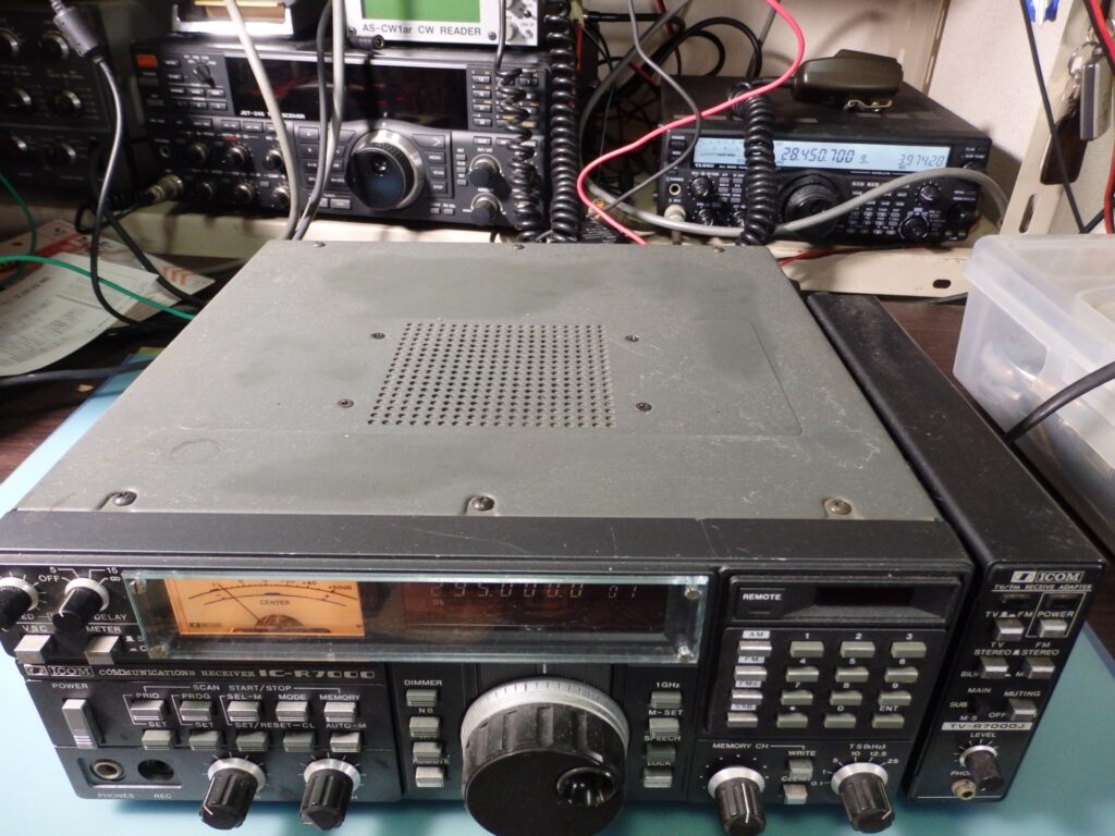 IC-R7000