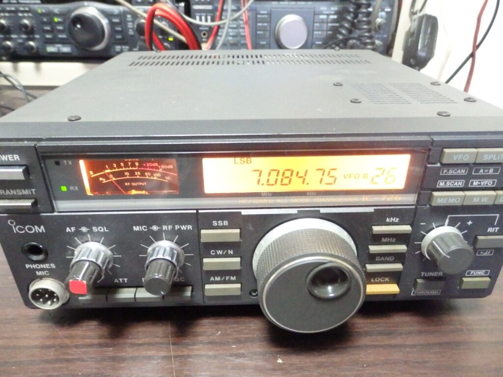 IC-726