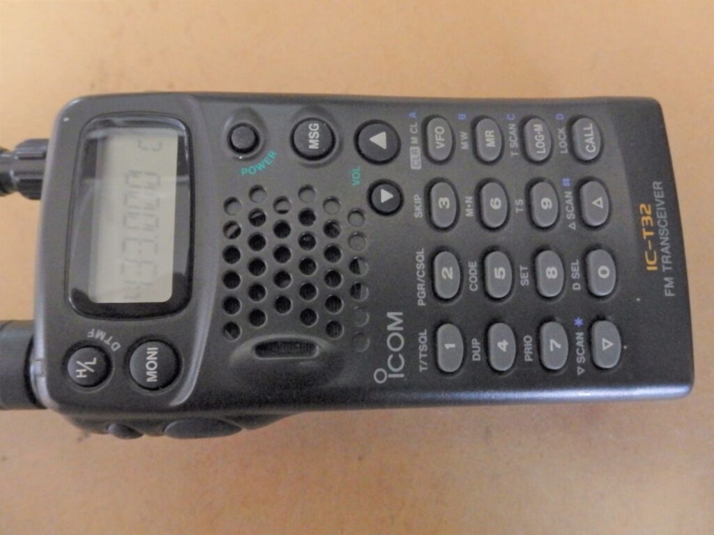 IC-T32