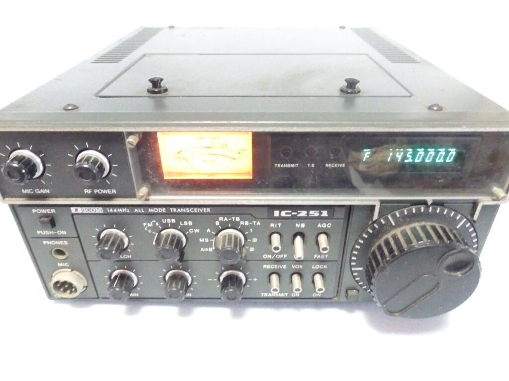 IC-251